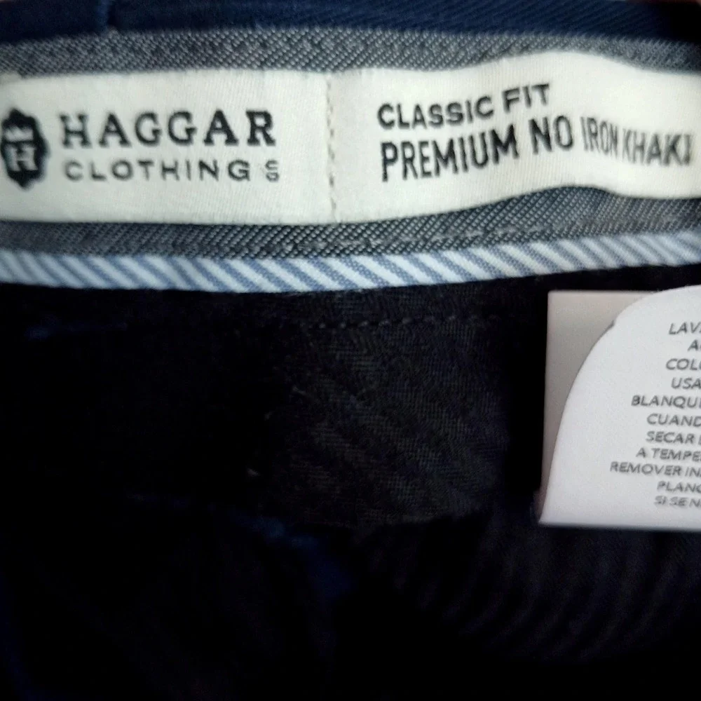 Haggar Pants Mens 36x30 Blue Classic Fit Premium No Iron Khaki Chino Work Slacks